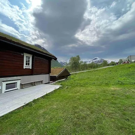 Overoye Hyttegrend *